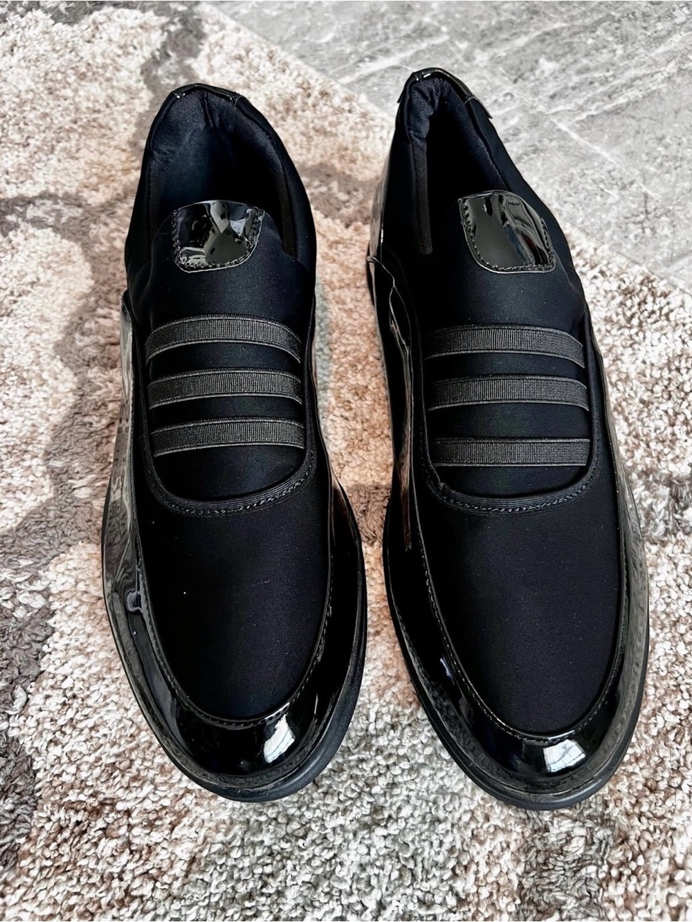NWOT! Men’s Black Patent Trim Slip On Dress Loafers Size 11